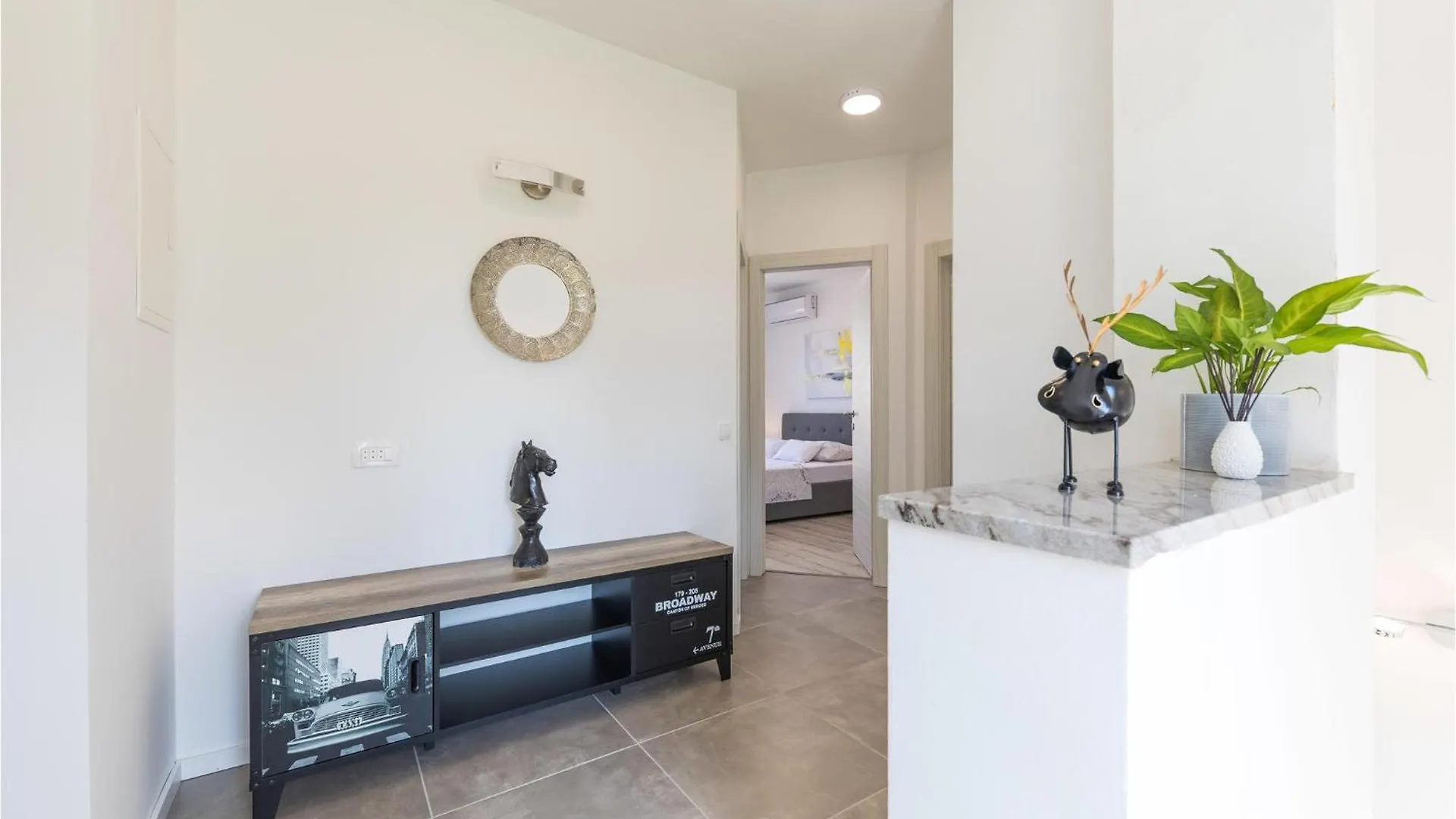 4 Bedroom Lovely Home In Kastel Kambelovac Kastela Croatia