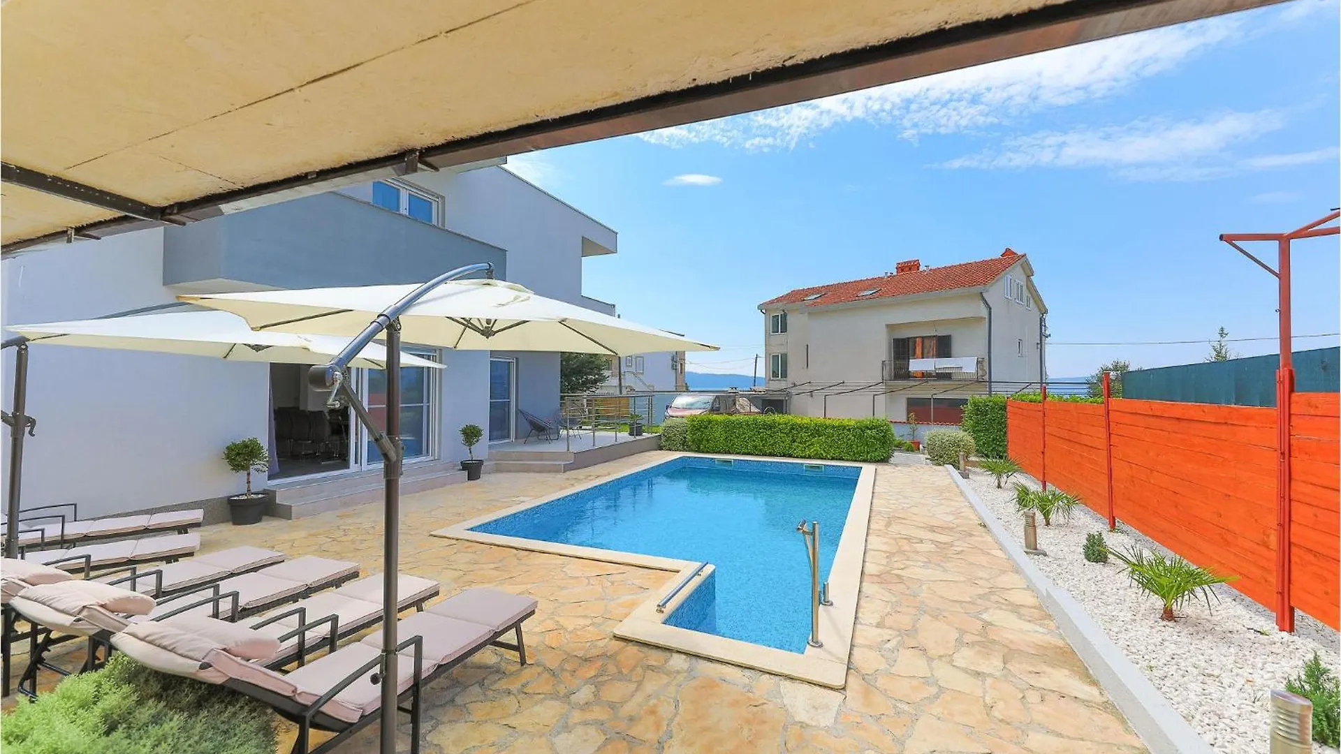 4 Bedroom Lovely Home In Kastel Kambelovac Kastela Holiday home